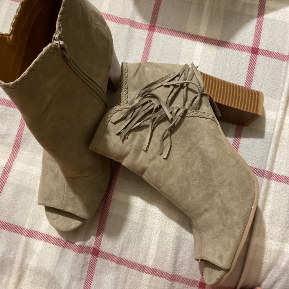Charolette Russe heels /booties!Will accept offers